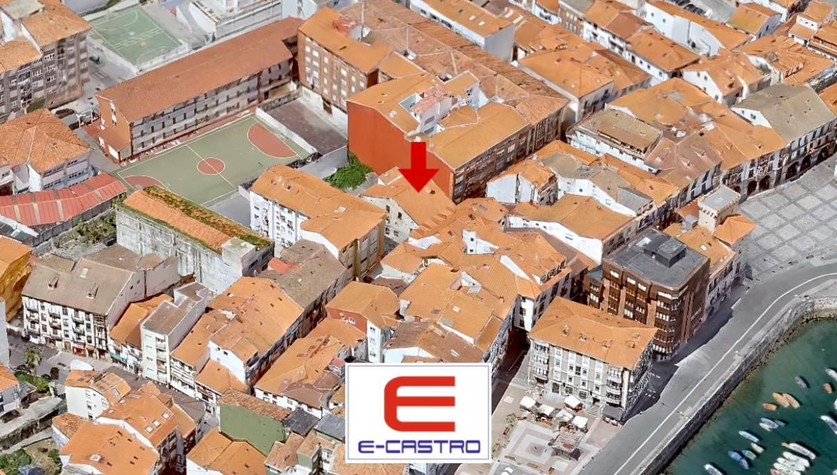 Exterior view of Flat for sale in Castro-Urdiales