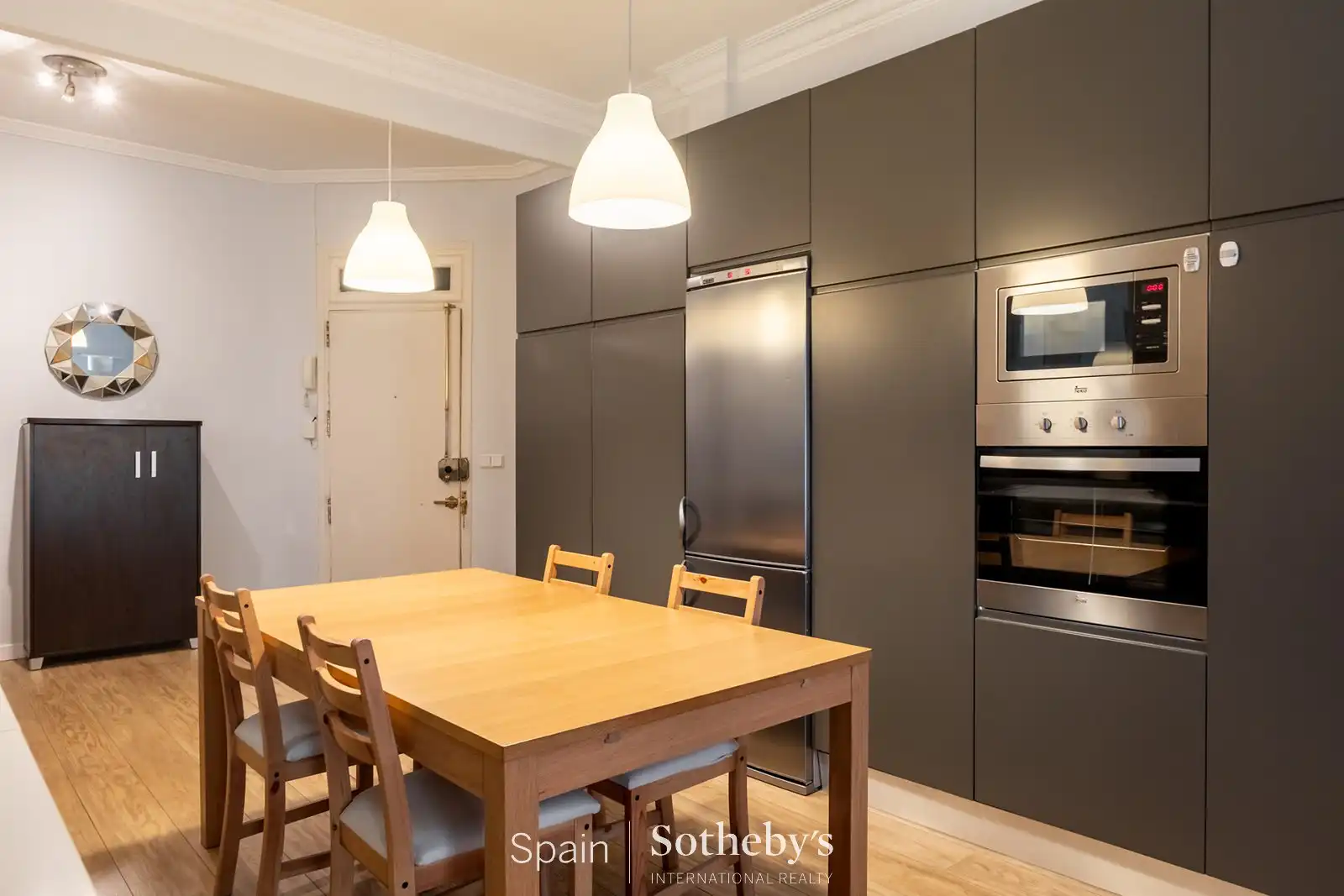 Cuina de Apartament en venda en Madrid amb Aire condicionat, Calefacció i Terrassa