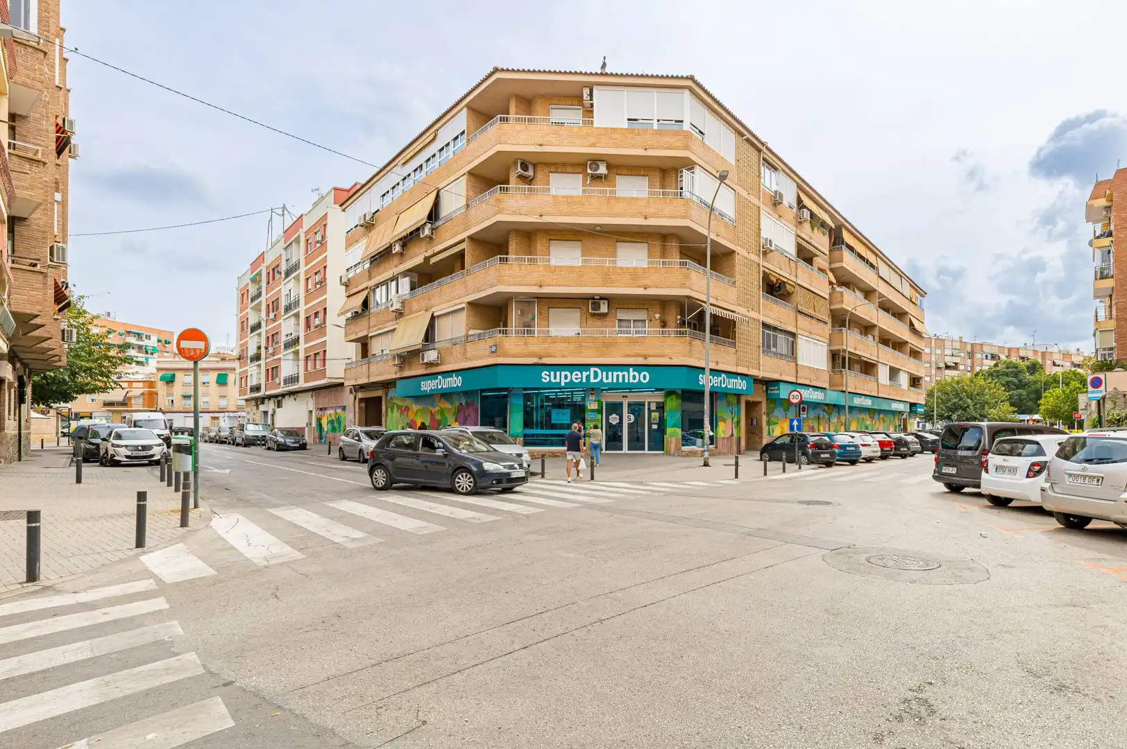 Exterior view of Flat for sale in Sur