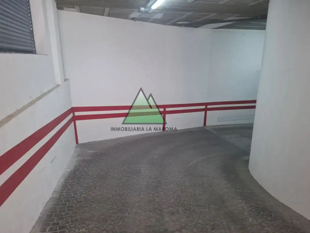 Garaje en venta en Alhama de Granada, Granada