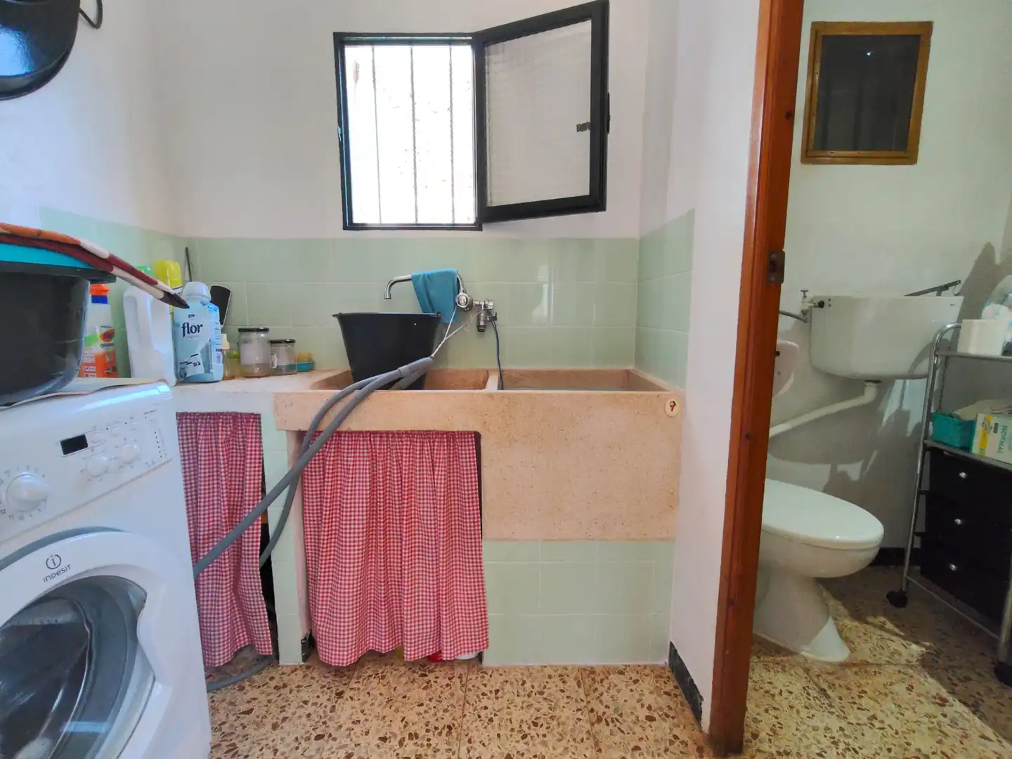 Bany de Finca rústica en venda en Simat de la Valldigna amb Jardí privat, Traster i Piscina