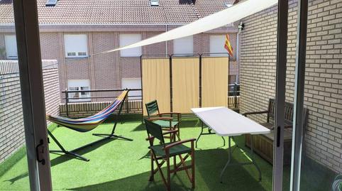 Photo 3 of Single-family semi-detached for sale in Juan Fernández García, Villaquilambre, León