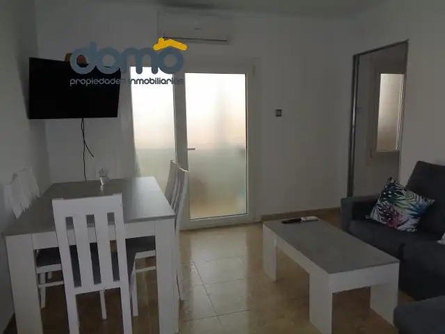 Habitación de Piso para compartir en Almería con Aire acondicionado, Amueblado y Horno