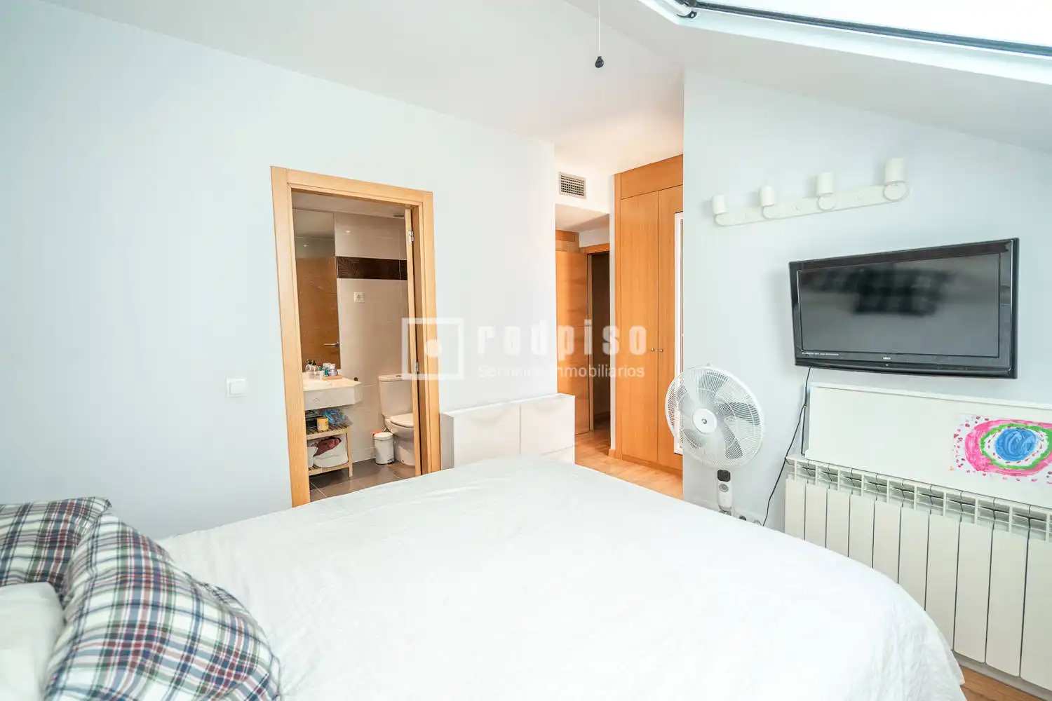 Habitación de Piso en venta en Arroyomolinos (Madrid) con Aire acondicionado, Calefacción y Jardín privado