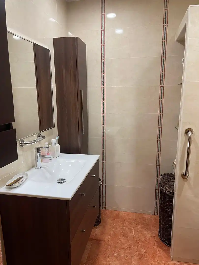 Badezimmer von Wohnung zum Verkauf in Sevilla mit Abstellraum