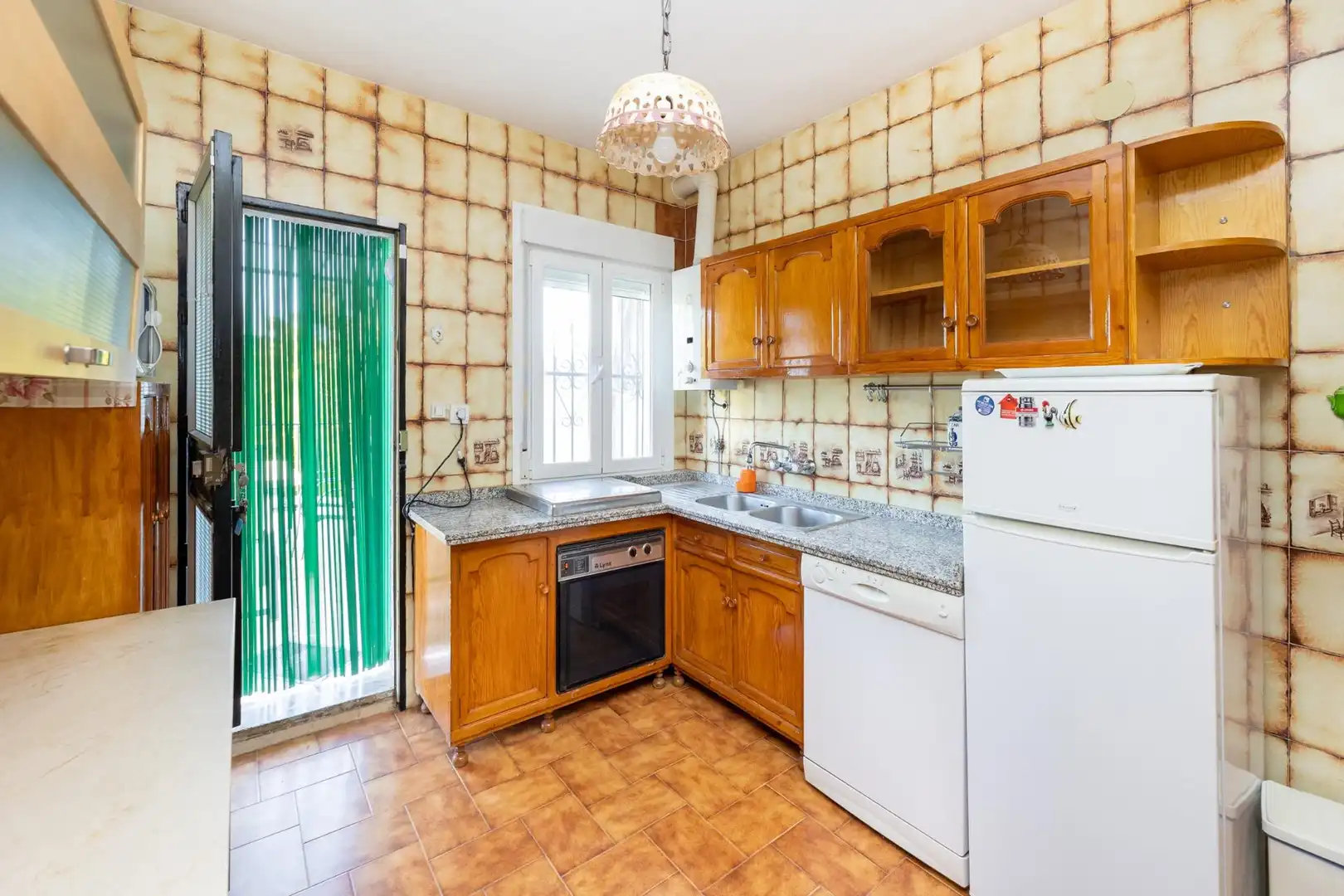 Villa con giardino in vendita a Avenida Doctor Emilio Muñoz 12, imagen 23