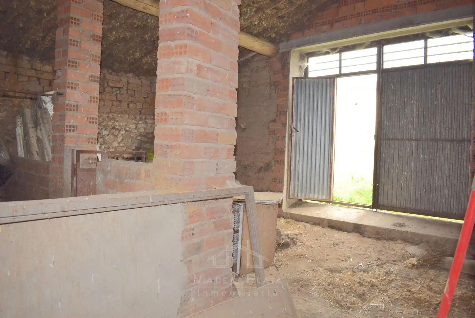Casa o xalet en venda en Topas amb Calefacció, Traster i Moblat