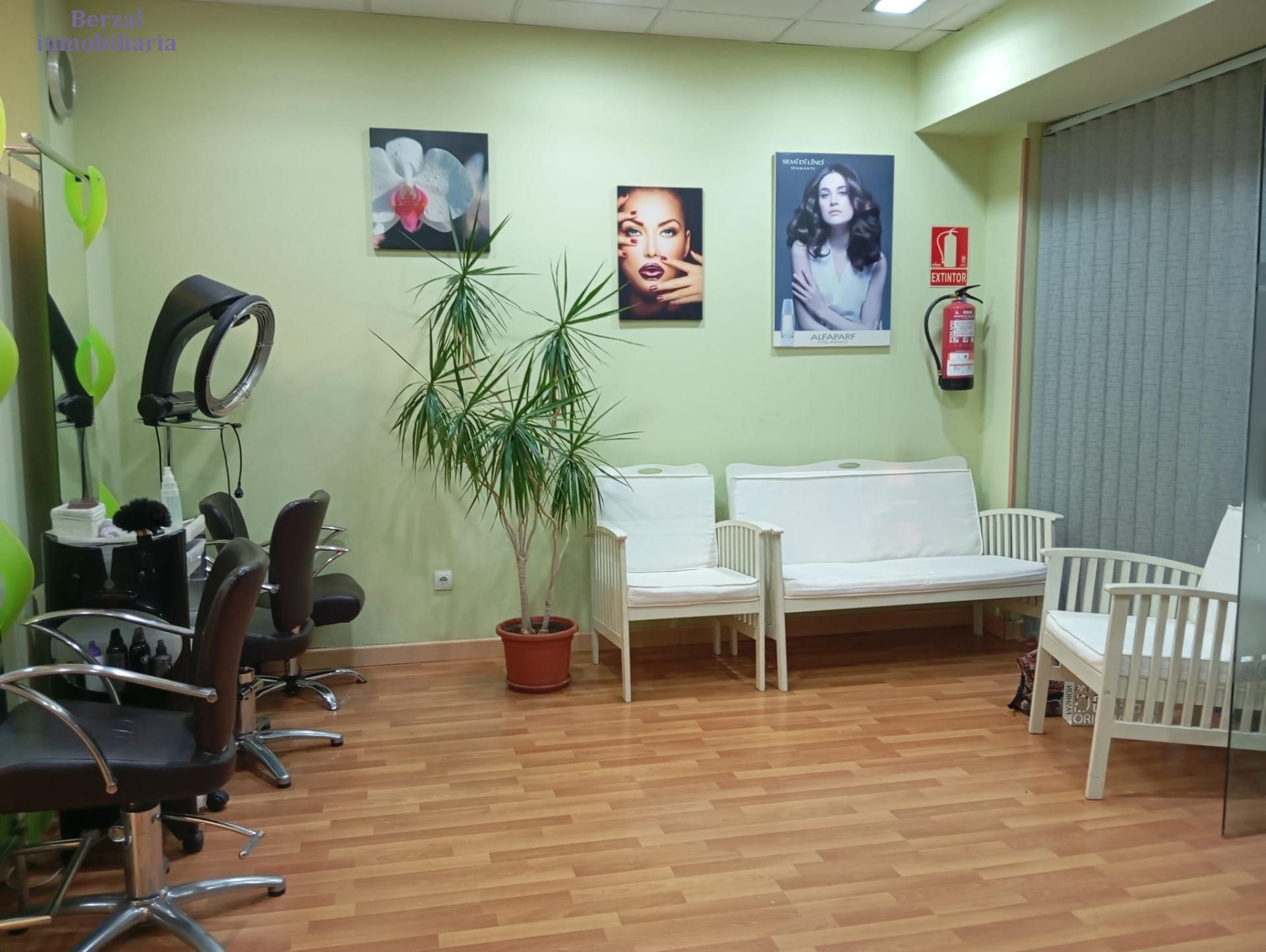 Premises for rent in  Logroño