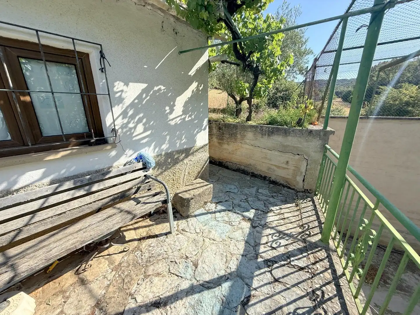 Country homes for sale in Valle de Yerri / Deierri  with Private garden and Swimming Pool