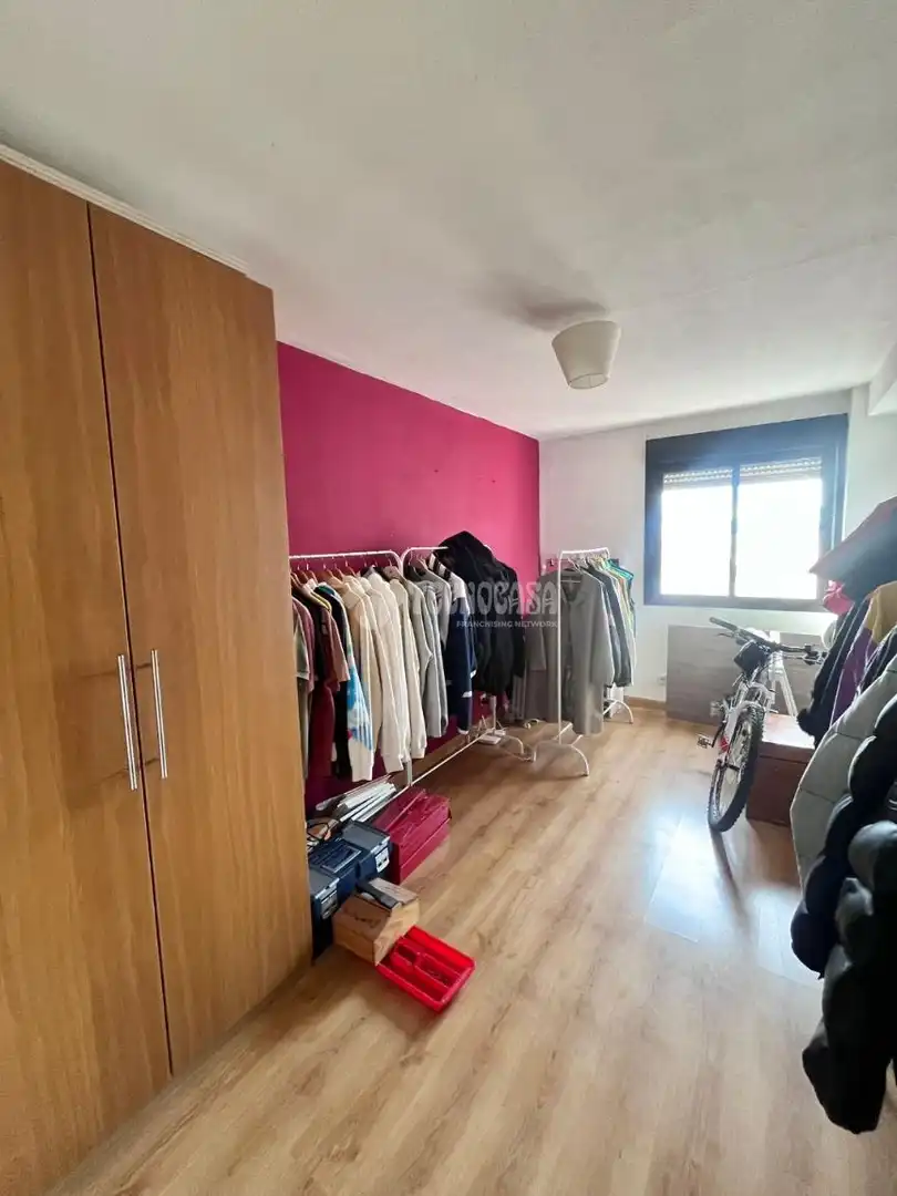 Schlafzimmer von Wohnung zum Verkauf in Madrid