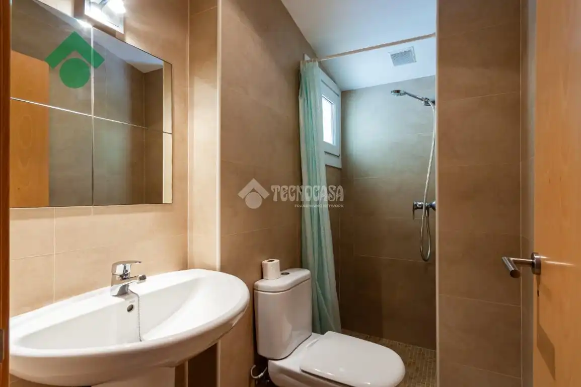 Bathroom of Flat for rent in Almuñécar