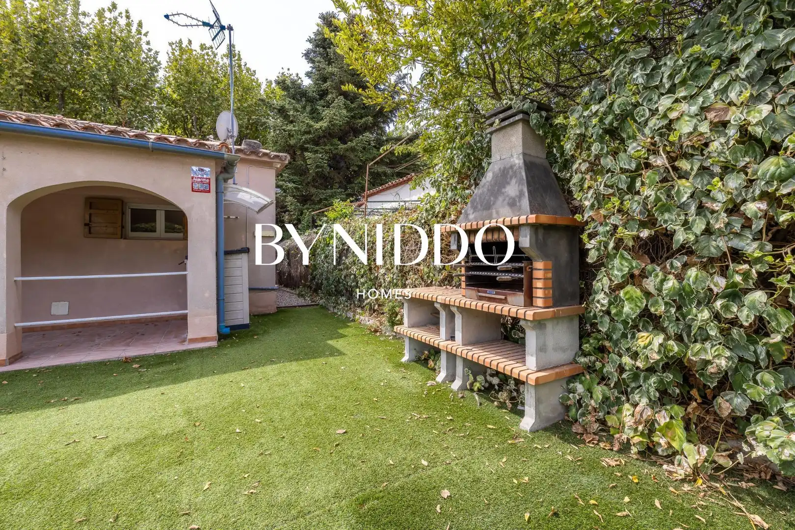 Jardín de Casa o chalet en venta en Sant Cugat del Vallès con Aire acondicionado, Calefacción y Jardín privado