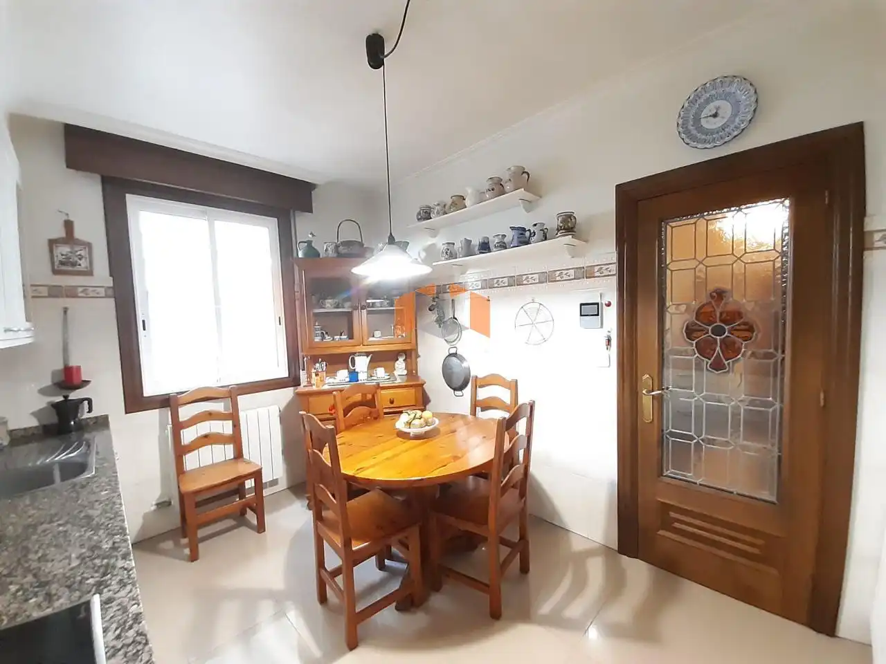 Comedor de Piso en venta en Vigo  con Calefacción, Parquet y Trastero
