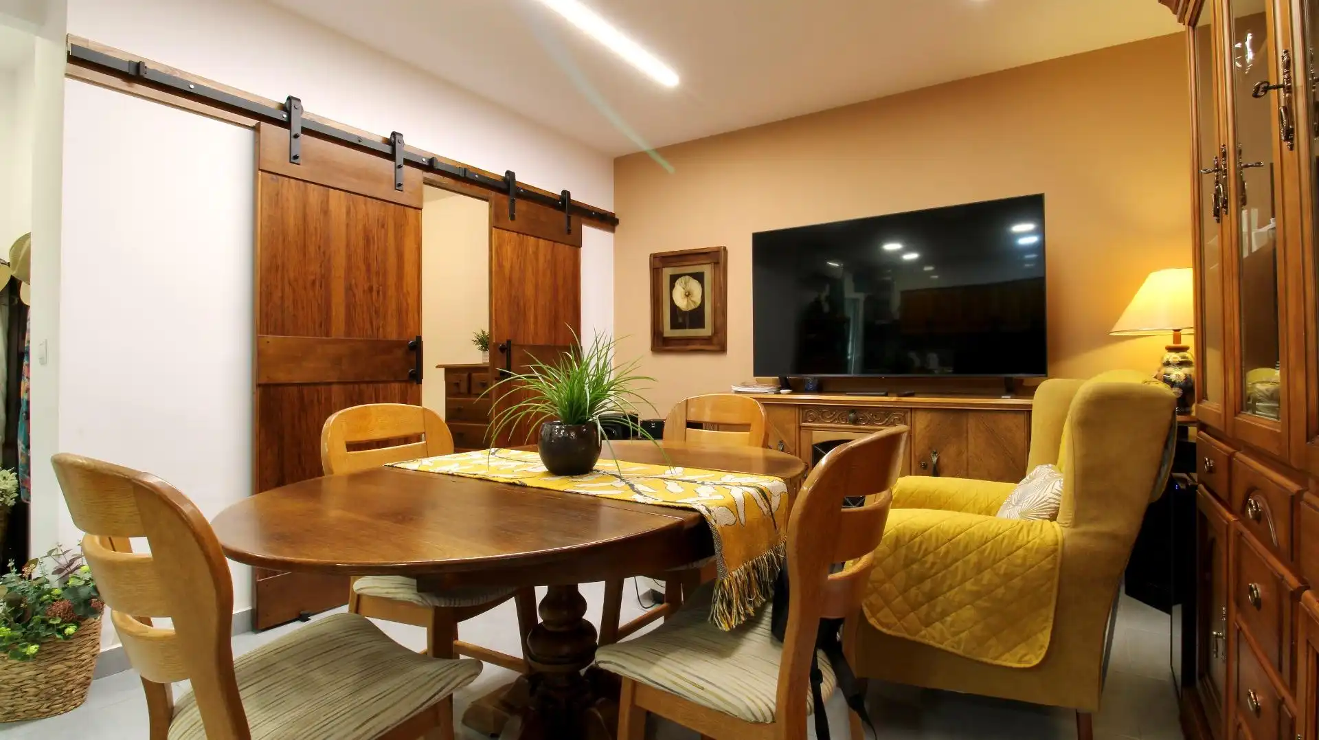 Casa aparellada amb terrassa en venda a Calle de la Gloria, imagen 17