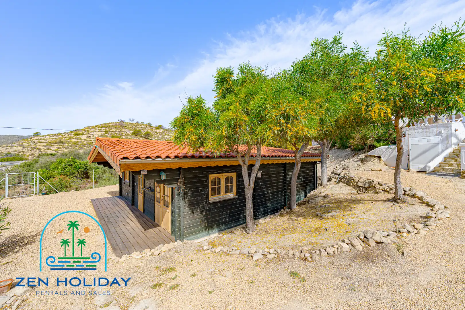 Vista exterior de Casa o chalet en venta en Villajoyosa / La Vila Joiosa con Aire acondicionado, Calefacción y Jardín privado