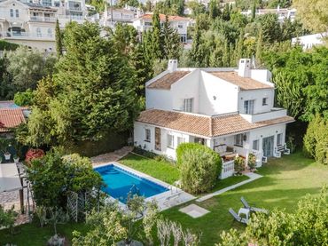 Haus mit Pool zum Verkauf in Urbanización Lomas de Mijas