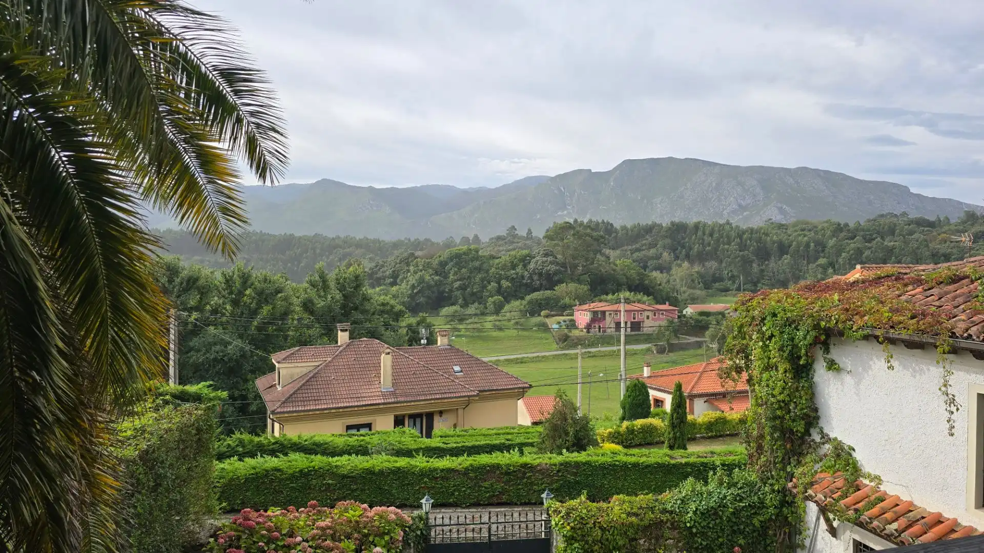 Exterior view of Houses for sale in Llanes  with Heating, Private garden and Terrace