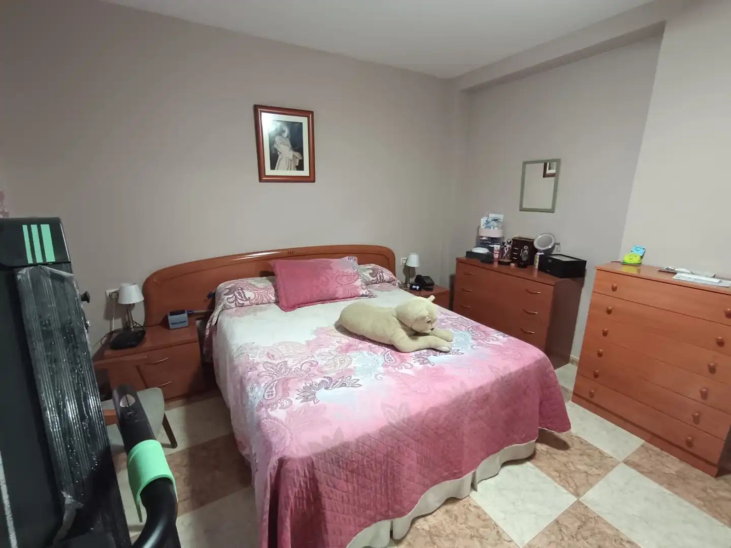 Schlafzimmer von Einfamilien-Reihenhaus zum Verkauf in Jaén mit Klimaanlage, Heizung und Terrasse