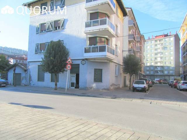 Local comercial en Venta en Usansolo