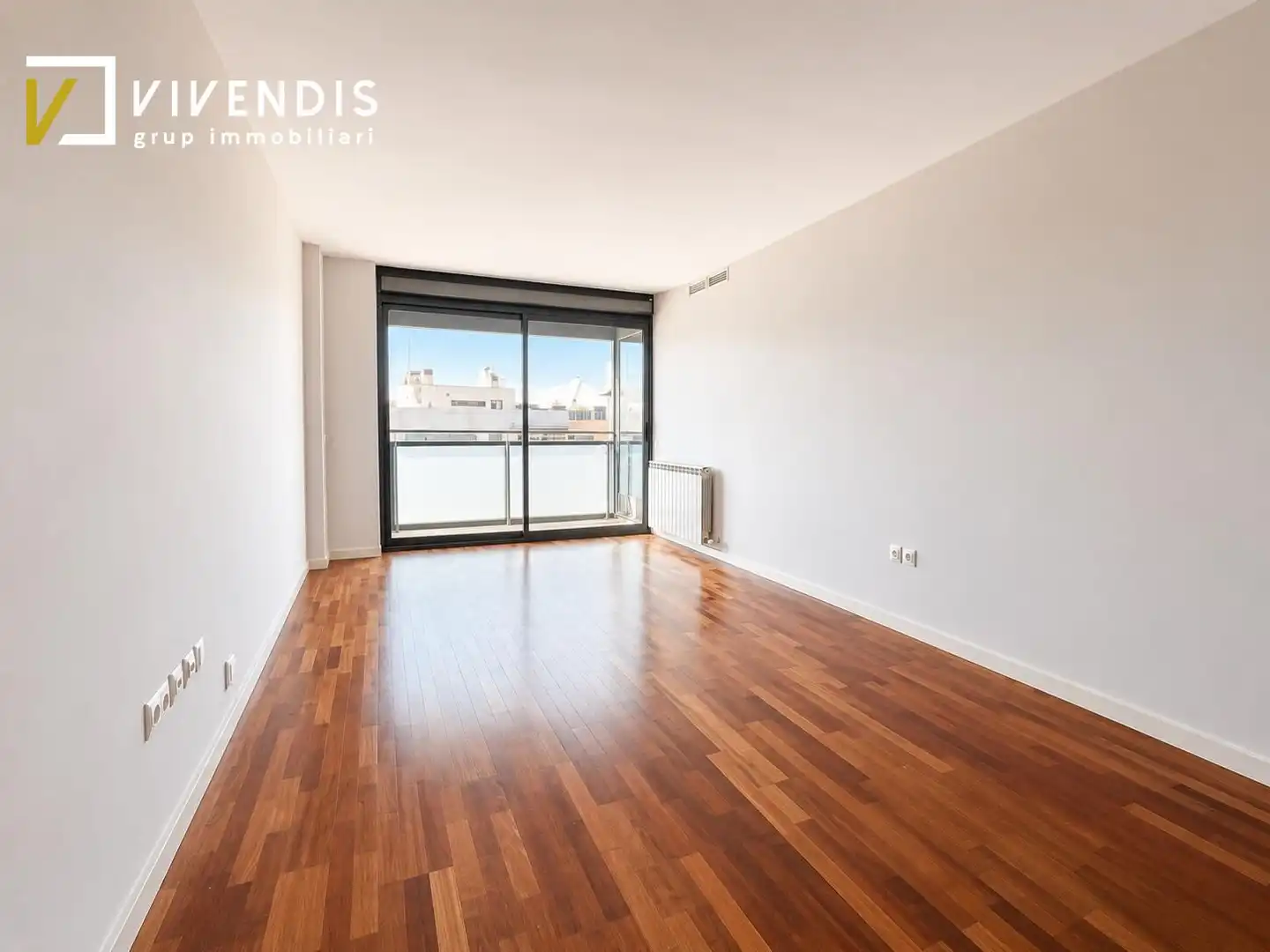 Schlafzimmer von Wohnung zum Verkauf in Lleida mit Klimaanlage, Heizung und Privatgarten