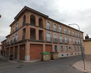 Vista exterior de Edifici en venda en Malpica de Tajo