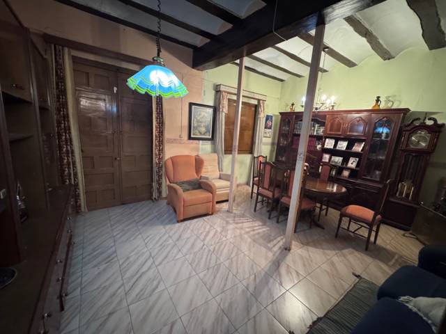 Casa adosada en Venta en Calle Baja en El Rabal