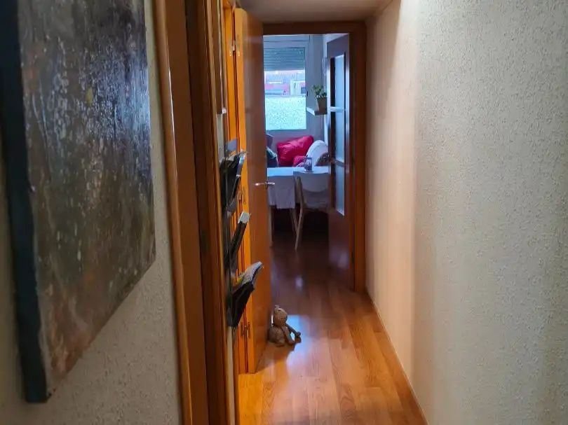 Flat with lift for sale in Calle Escocia 26, imagen 2