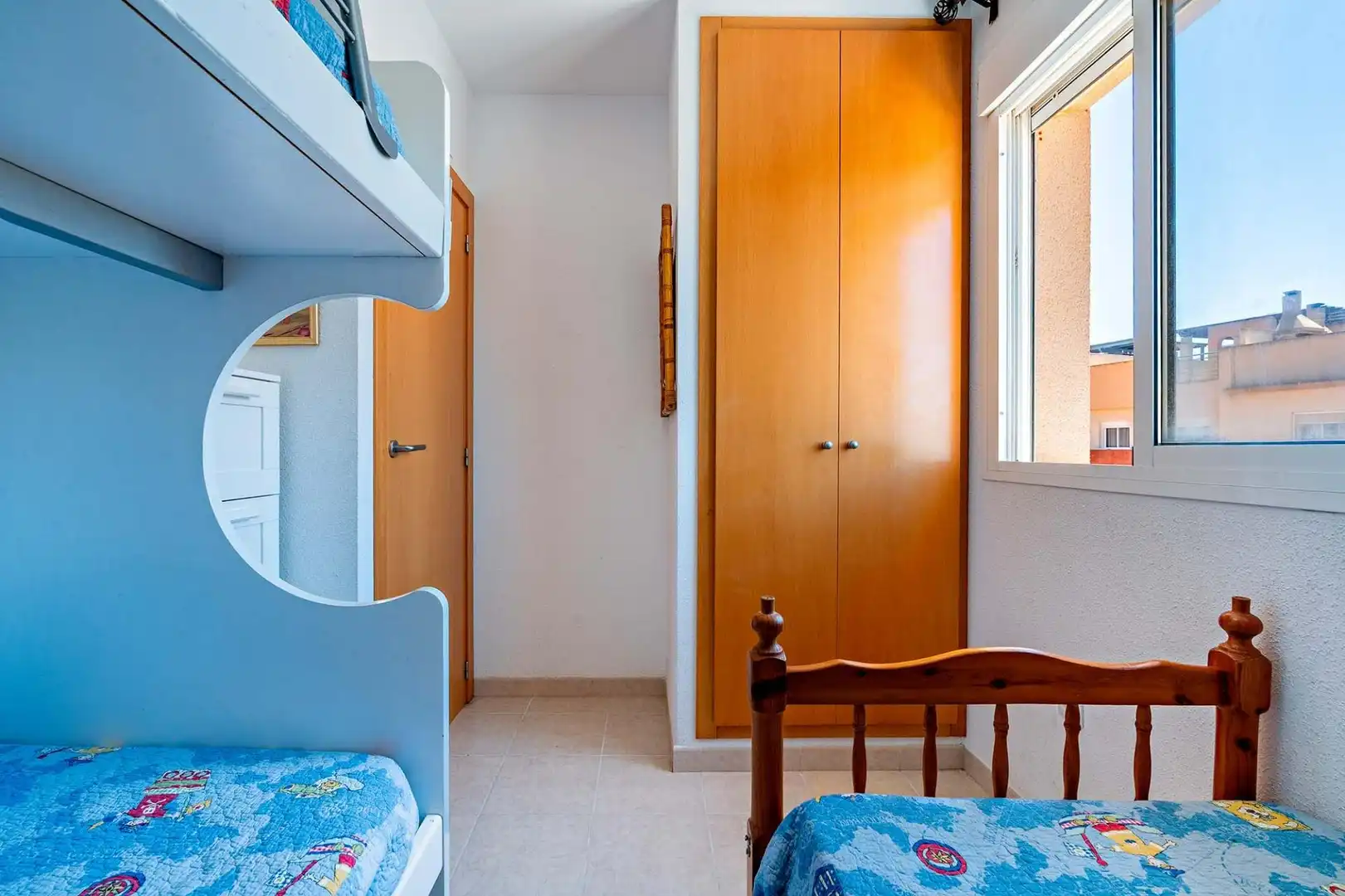 Habitación de Ático en venta en El Ejido con Aire acondicionado, Terraza y Trastero