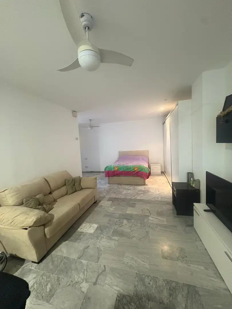 Study for sale in Estepona  with Air Conditioner, Terrace and Swimming Pool