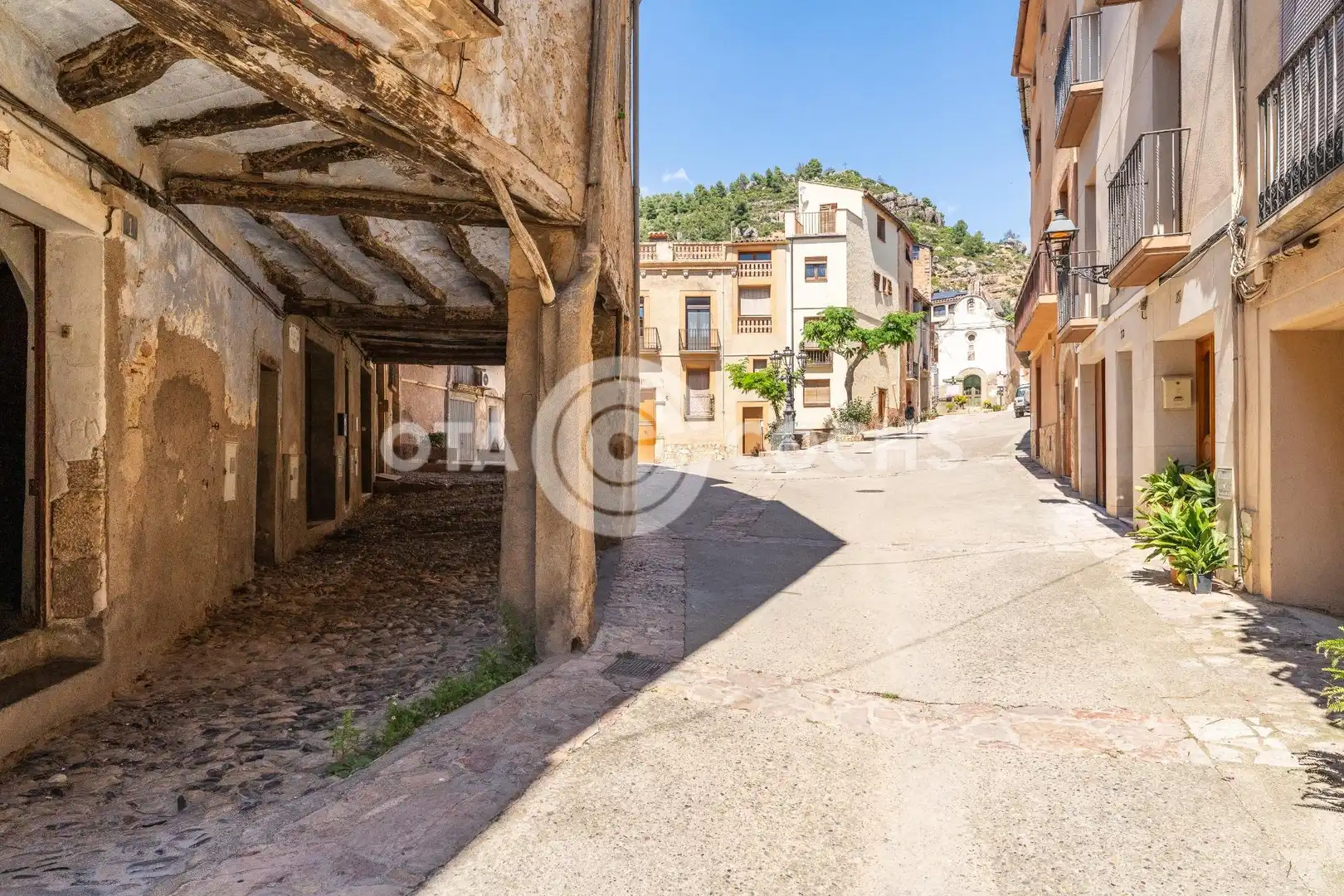 Vista exterior de Casa adosada en venta en Cabacés
