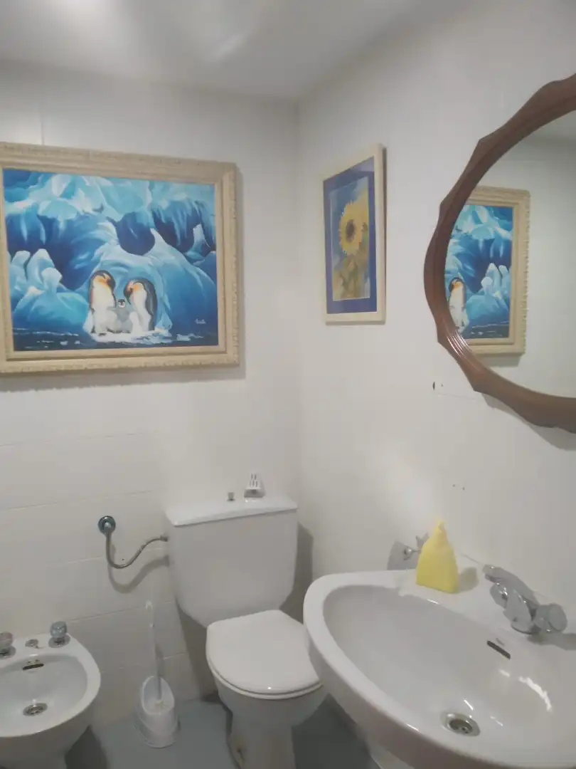 Badezimmer von Einfamilien-Reihenhaus zum Verkauf in Belorado mit Heizung, Terrasse und Abstellraum
