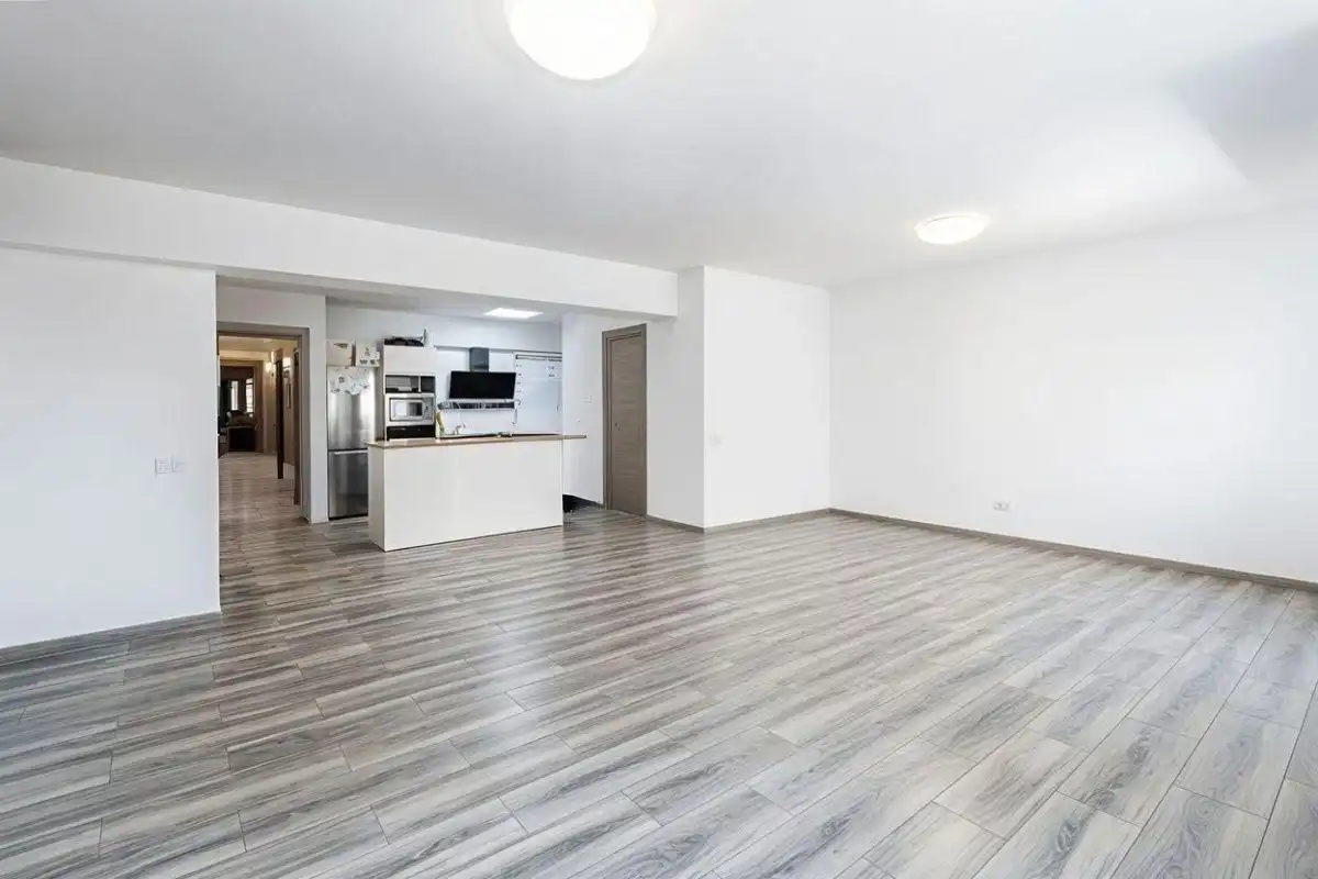 Flat for sale in  Palma de Mallorca  with Air Conditioner, Parquet flooring and Oven