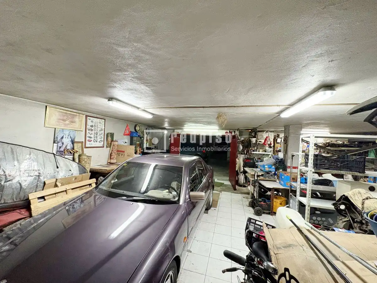 Garage zum Verkauf in Málaga