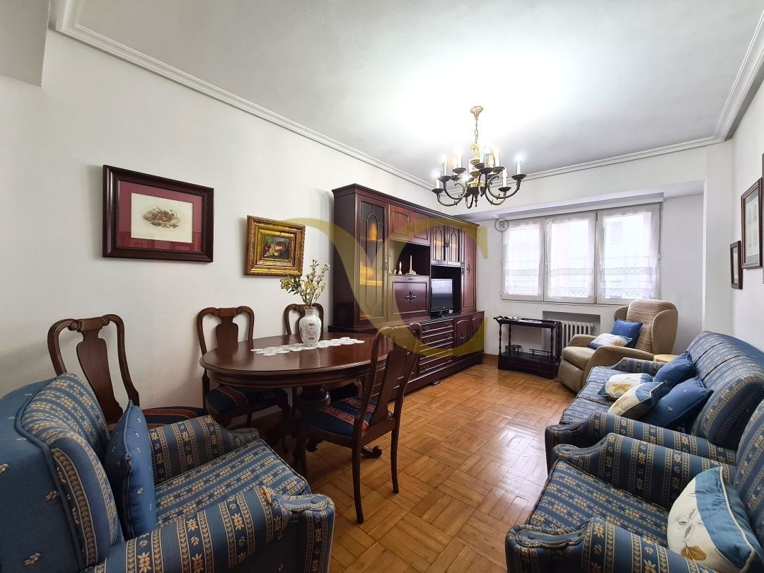 Living room of Flat for sale in Oviedo   with Heating