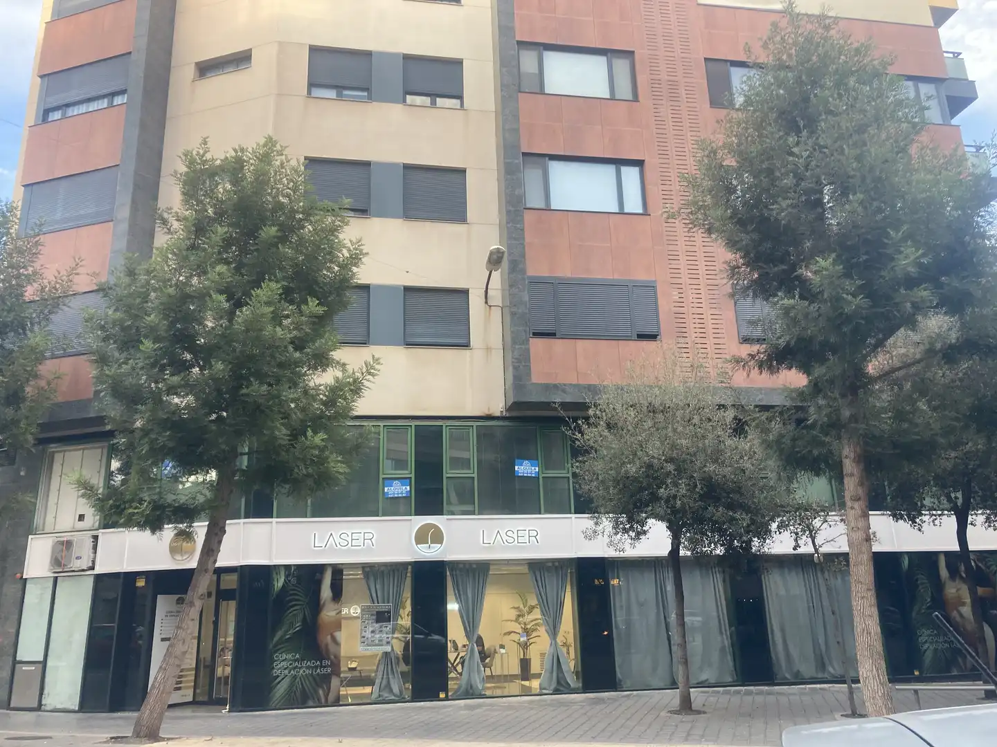 Local comercial en alquiler en Avenida de Jose Ortiz 14