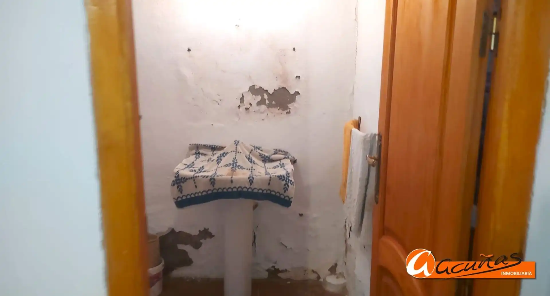 Bathroom of Detached homes for sale in Villanueva de Algaidas  with Storage room