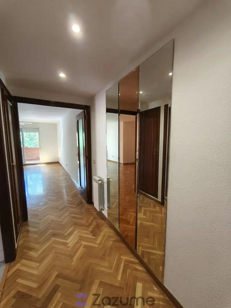 Pis de lloguer en San Sebastián de los Reyes amb Calefacció, Jardí privat i Parquet