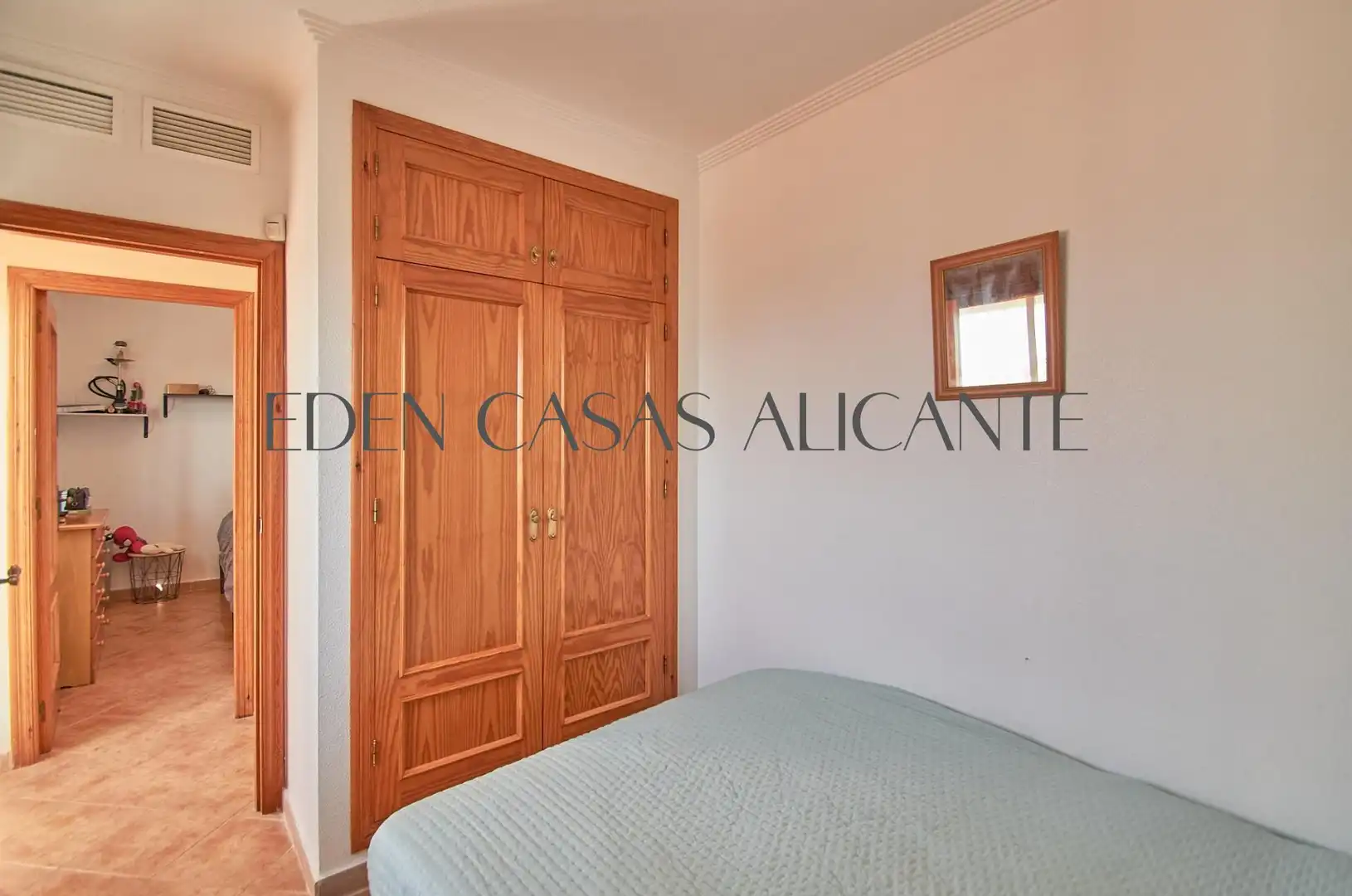 Dormitori de Casa o xalet en venda en Mutxamel amb Aire condicionat, Jardí privat i Terrassa
