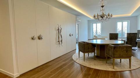 Photo 3 of Flat to rent in Plaza del Castillo, Casco Antiguo, Navarra