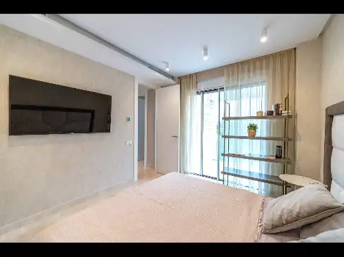 Dormitori de Casa o xalet en venda en Marbella amb Aire condicionat, Terrassa i Piscina