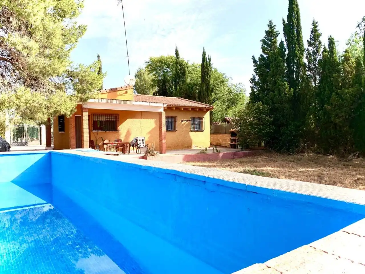 Piscina de Finca rústica en venda en Llíria amb Jardí privat, Terrassa i Piscina