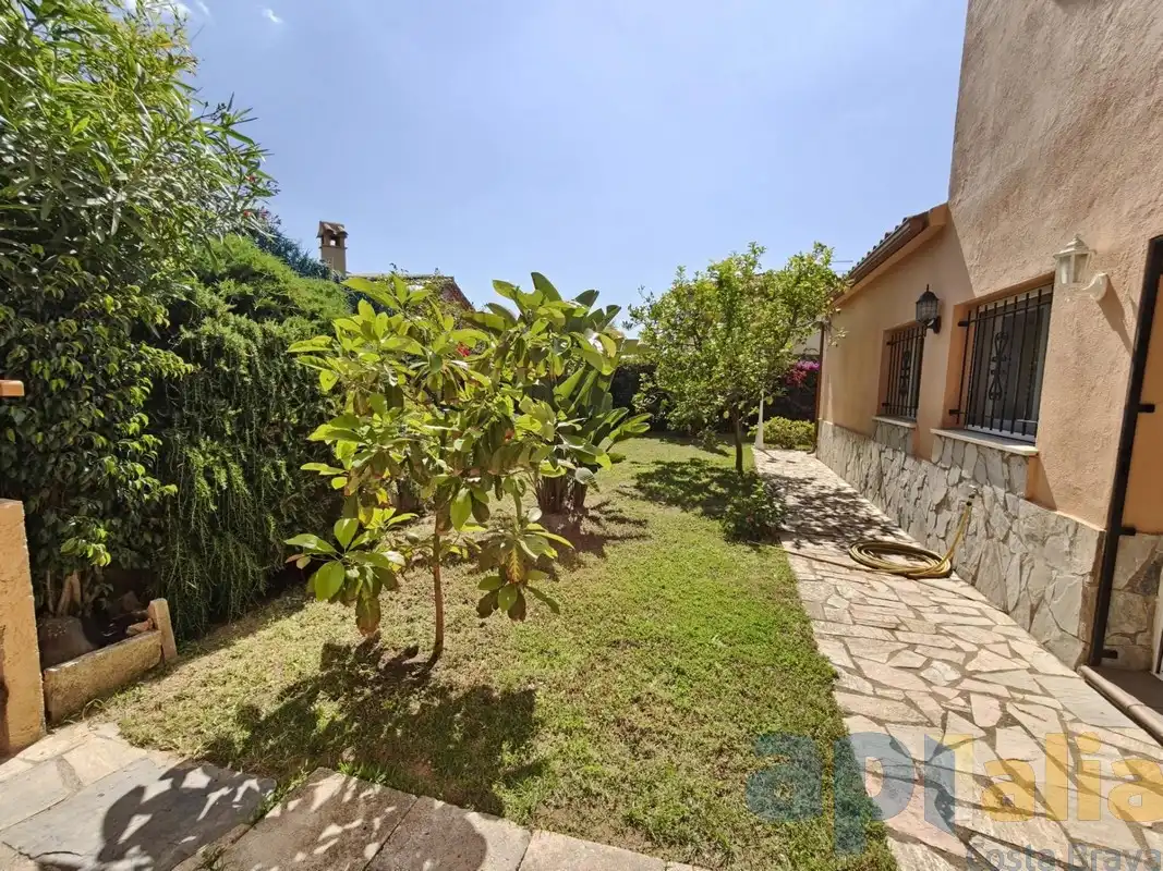 Jardí de Casa o xalet en venda en Calonge i Sant Antoni amb Calefacció, Jardí privat i Terrassa