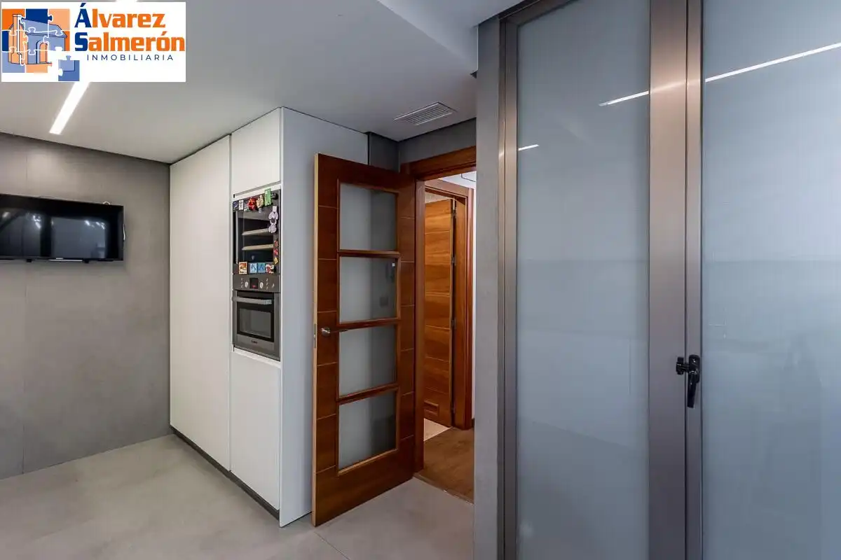 Kitchen of Detached homes for sale in Granada