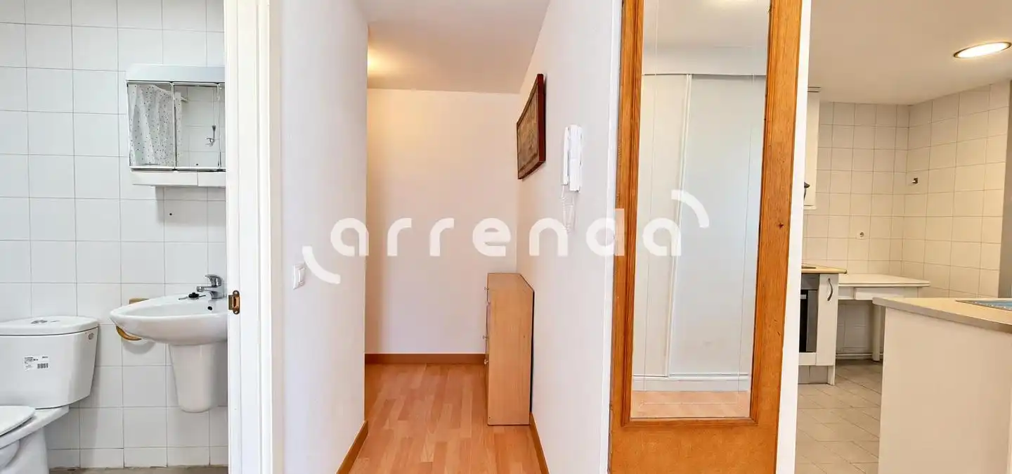 Wohnung zur Miete in Usera