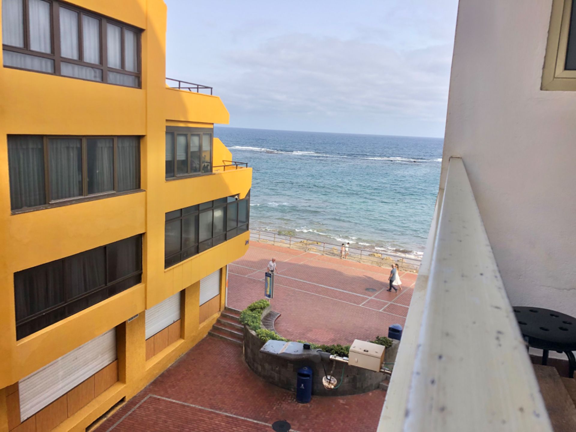 Exterior view of Study to rent in Las Palmas de Gran Canaria  with Furnished, Oven and Washing machine