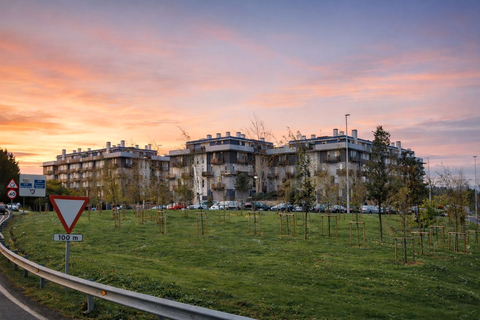 Vista exterior de Àtic de lloguer en Santa Cruz de Bezana amb Calefacció, Moblat i Forn