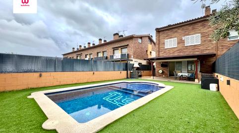 Foto 3 de Casa adosada en venta en Montmeló, Barcelona