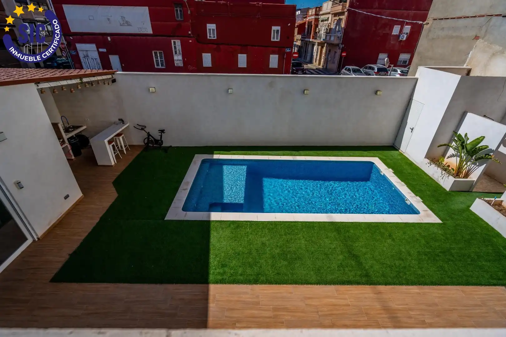 Schwimmbecken von Haus oder Chalet zum Verkauf in Valencia mit Privatgarten, Terrasse und Schwimmbad