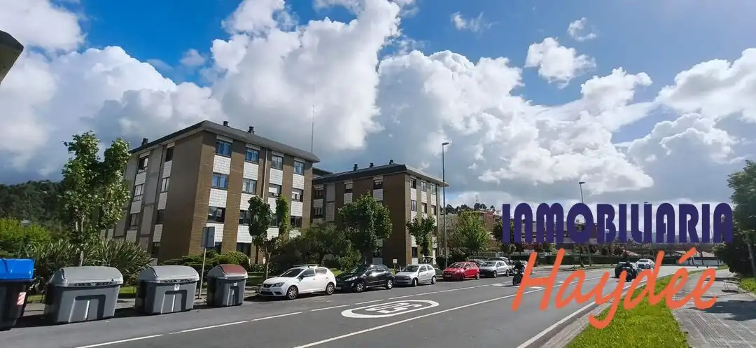Vista exterior de Piso de alquiler en Sopela con Calefacción y Jardín privado