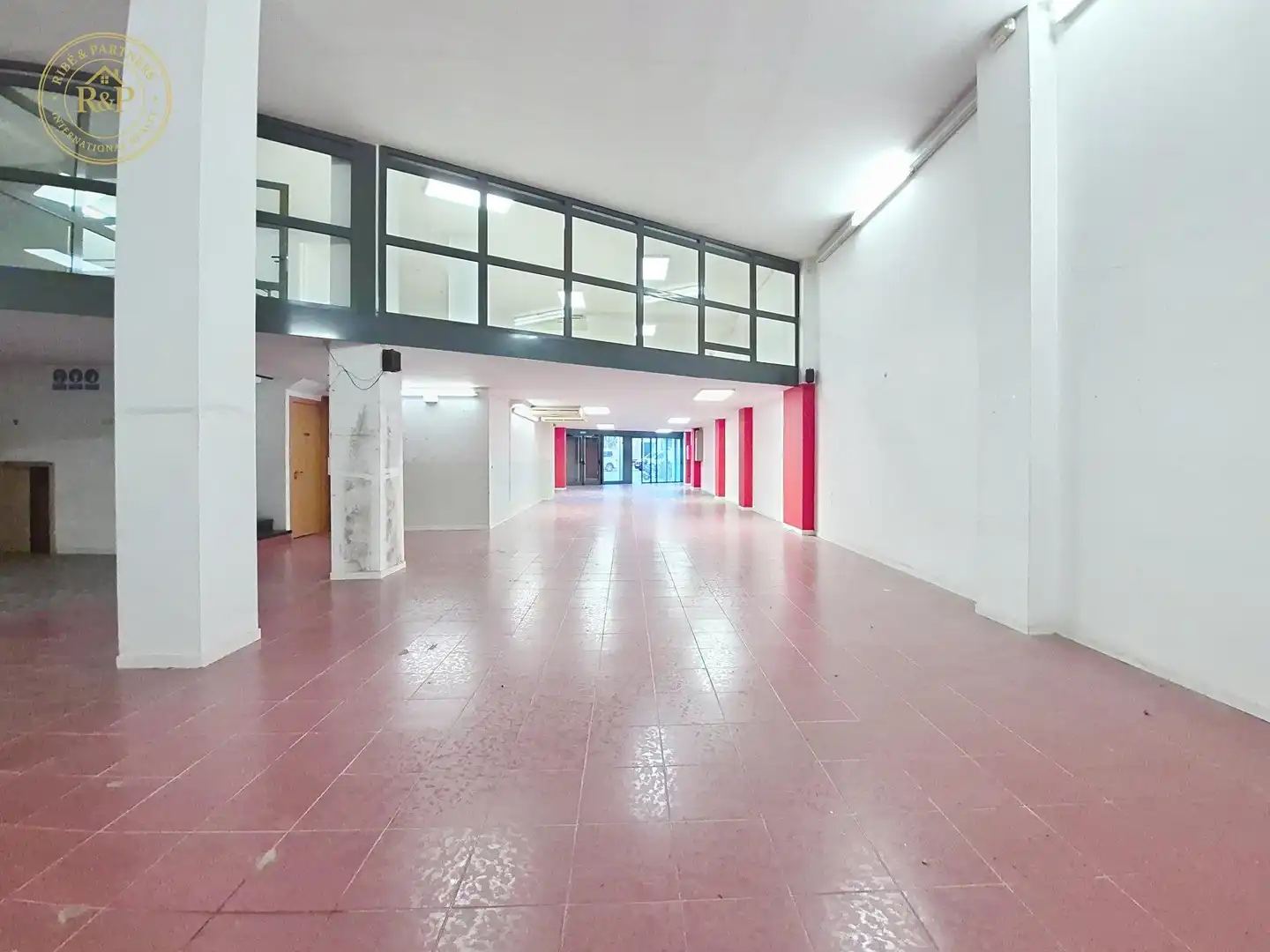 Industrial building for sale in Carrer JUAN DE GARAY 114, imagen 3